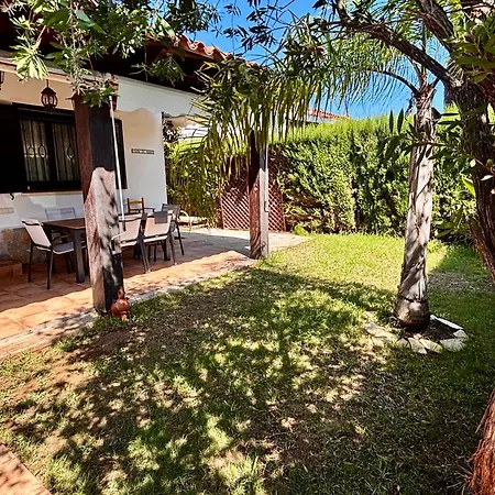 Casa Con Jardin Al Mare Tatil Evi