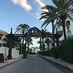 Casa Con Jardin Al Mare * דניה